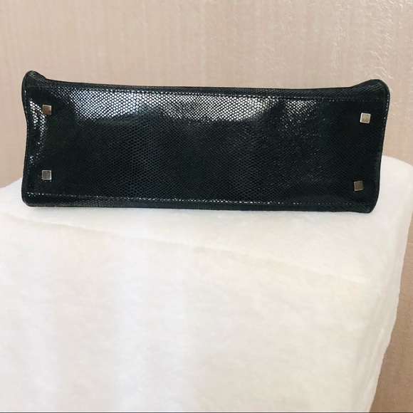 Stuart Weitzman black shoulder bag - Picture 7 of 7